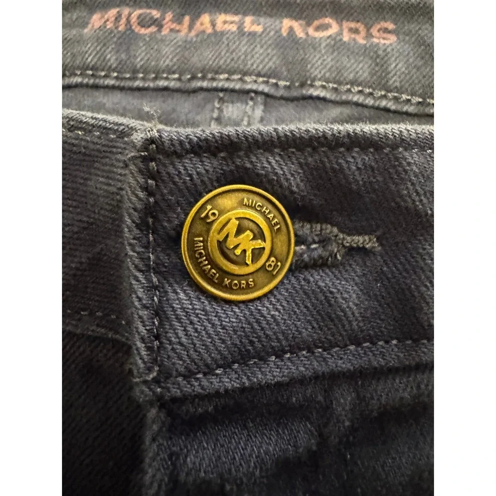 Michael Kors Womens Blue Denim Shorts Gold MK‎ Logo Medallion Size 8